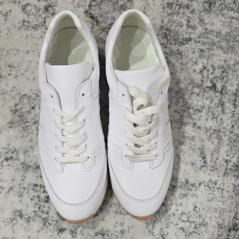 White Leather womens Casual Sneakers Lace Up Rubber Sole